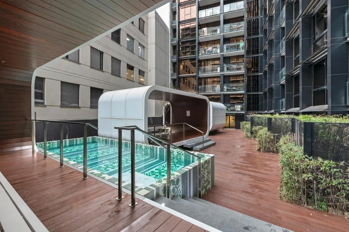 Image 5 of Complete Host Elm Apartments