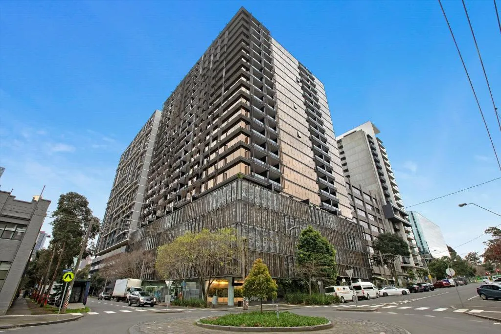 Image of Complete Host Elm Apartments