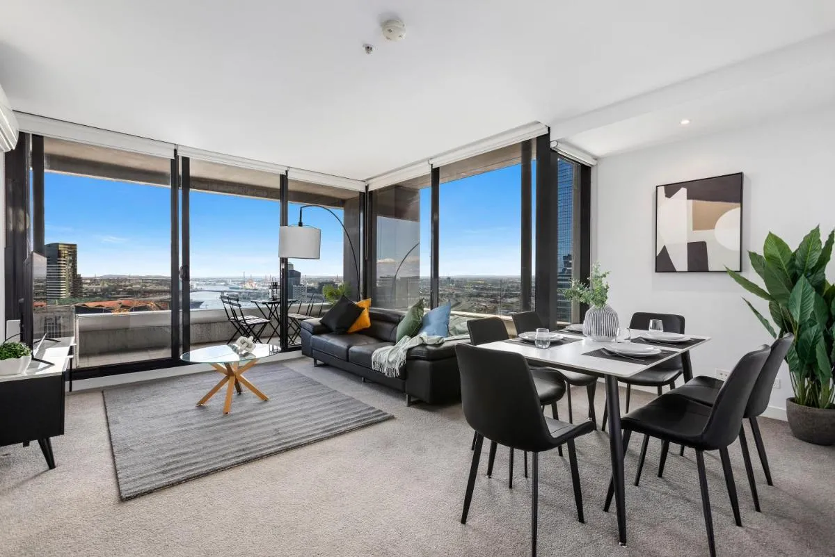 Image 4 of Complete Host NEO apartments