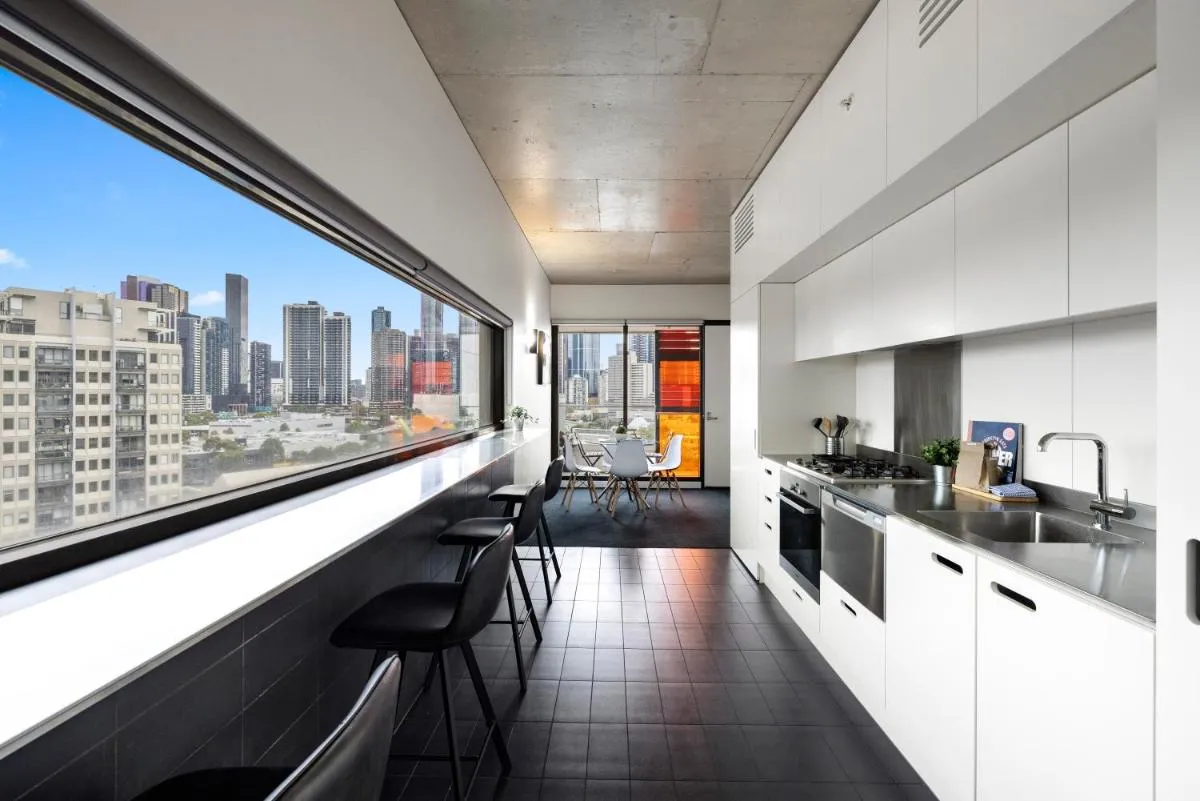Image 6 of Complete Host Sunday Apartments