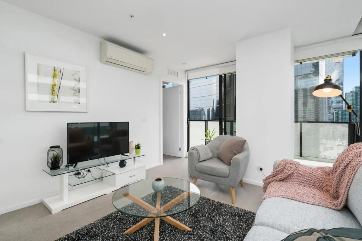 Image 2 of Complete Host Tiara Apartments