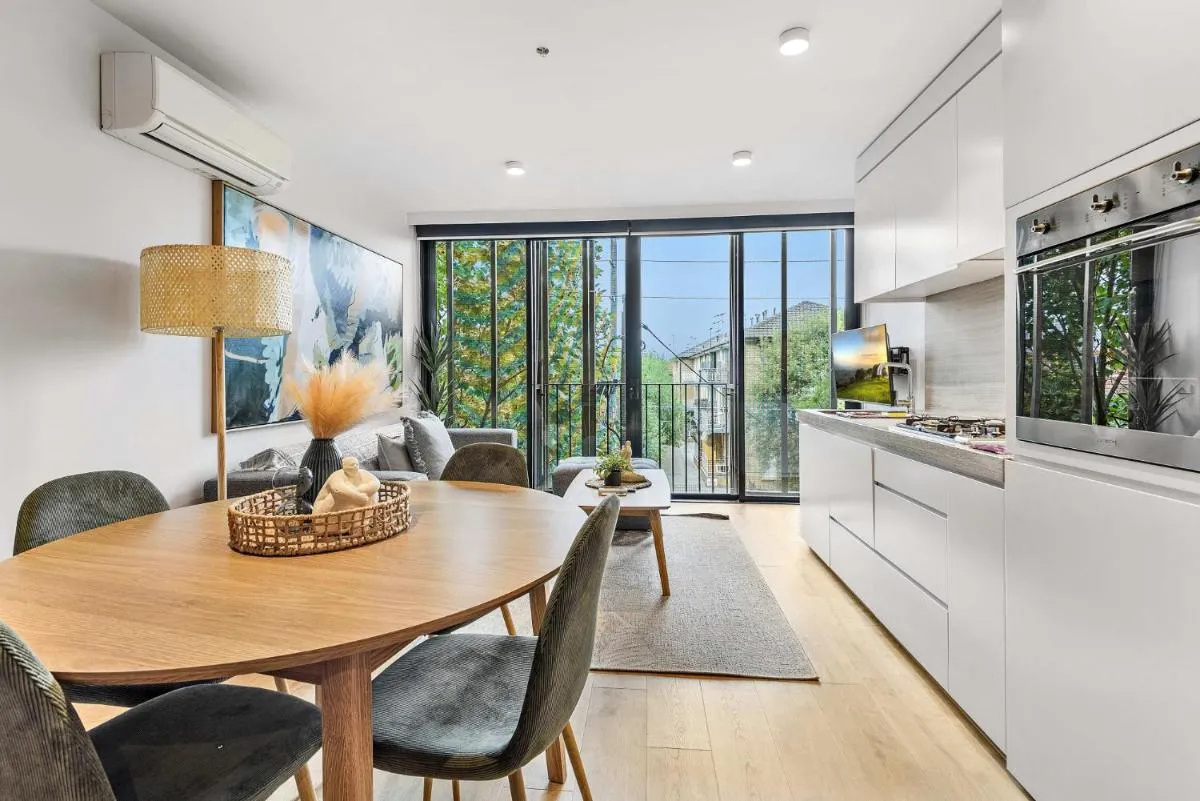 Image 6 of Contemporary 1-Bed in the Heart of St Kilda