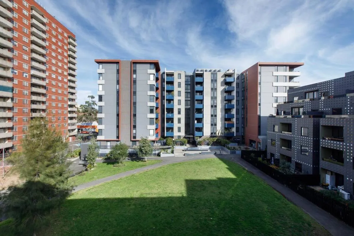 Image 5 of Contemporary Comfort between Fitzroy and Carlton