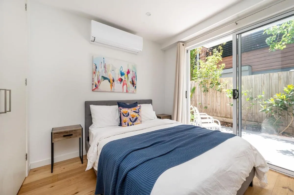 Image 6 of Convenience and Comfort in Carnegie