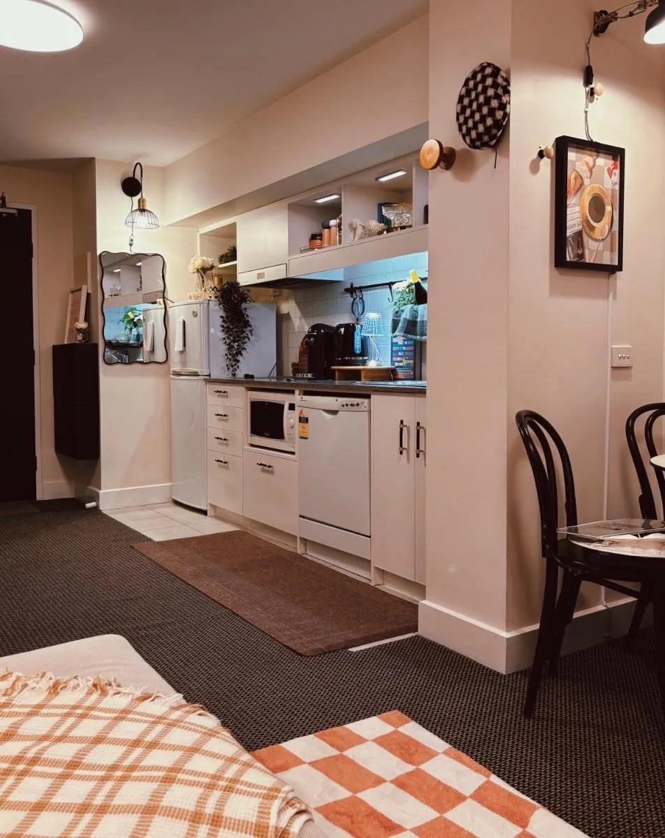 Image 6 of Cosy duplex 2bed1bath apartment by Melbourne Emporium