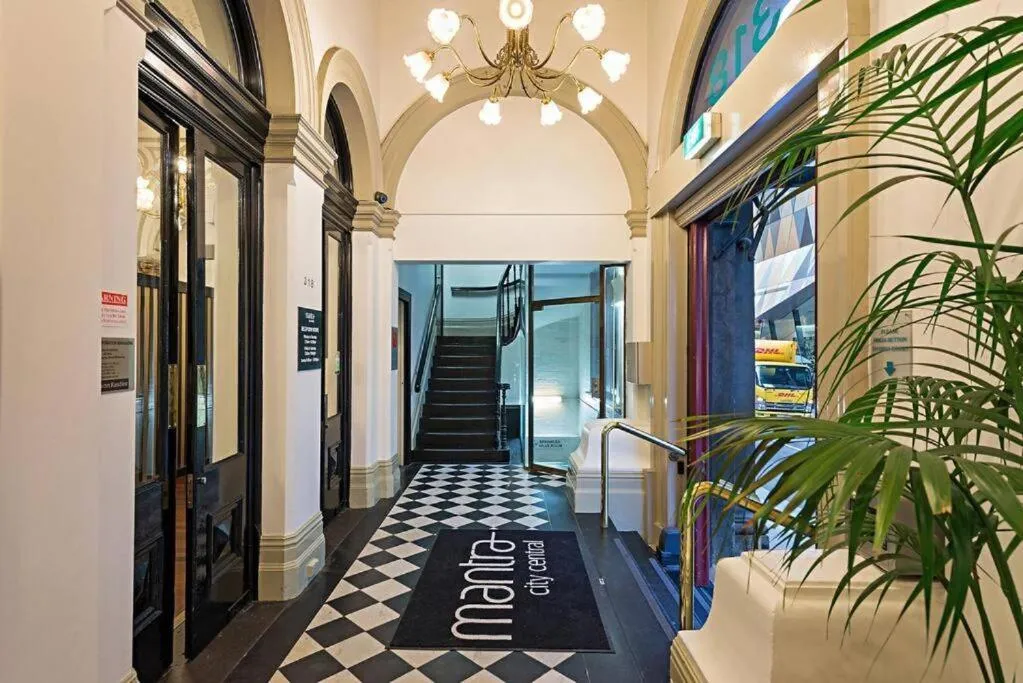Image of Cosy duplex 2bed1bath apartment by Melbourne Emporium