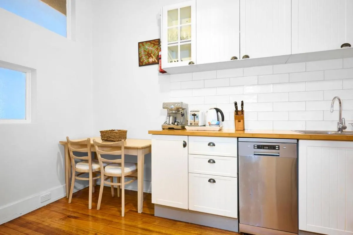 Image 3 of Cozy 1 Bedroom Retreat in St Kilda