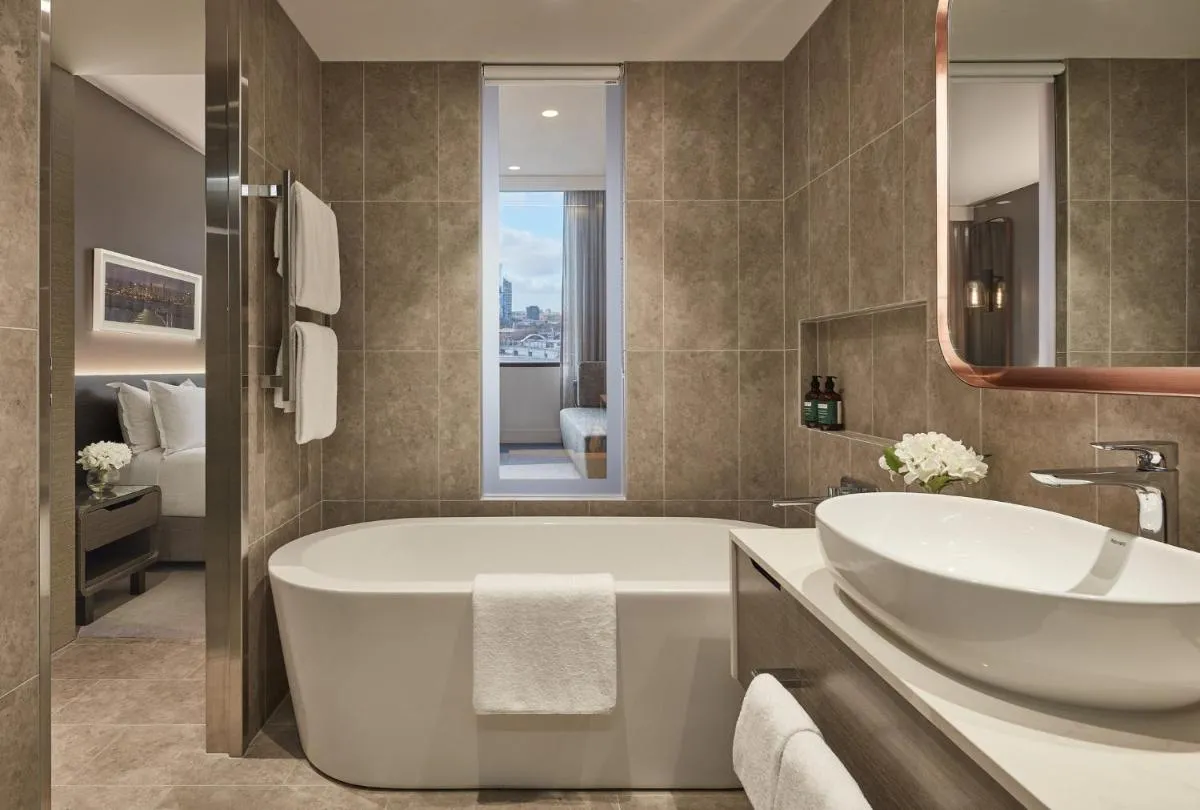 Image 2 of Crowne Plaza Melbourne by IHG