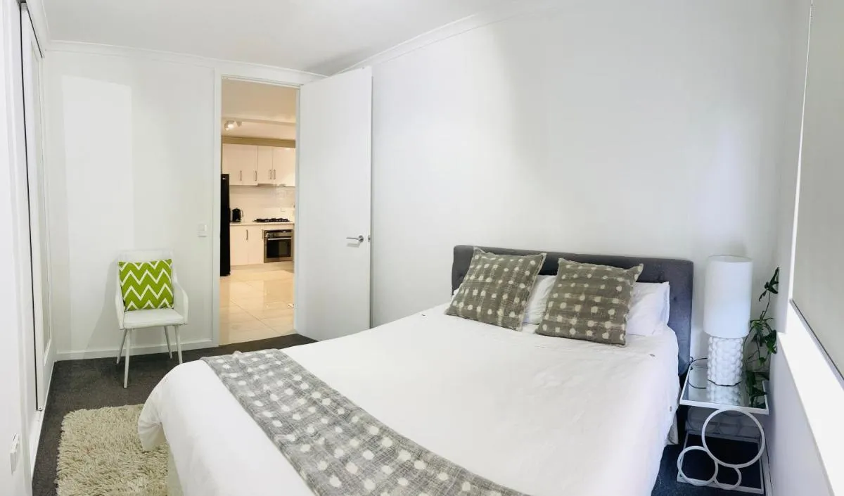 Image 1 of D101 Charming Apartment- Free Parking