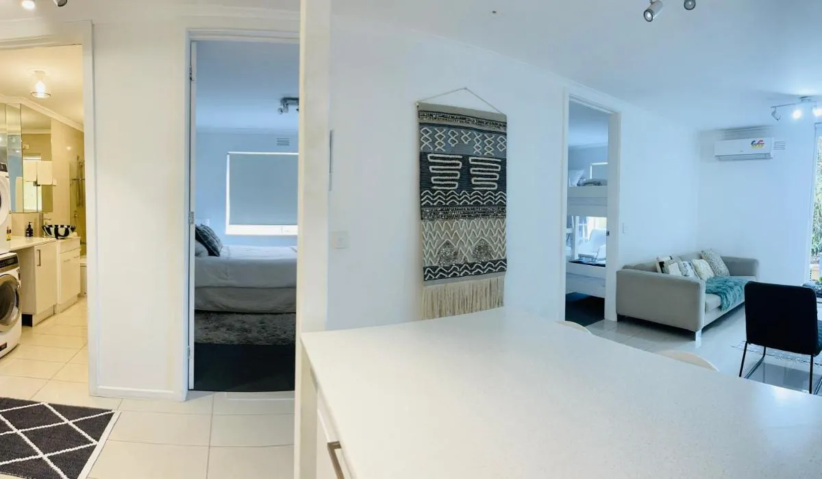 Image 2 of D101 Charming Apartment- Free Parking