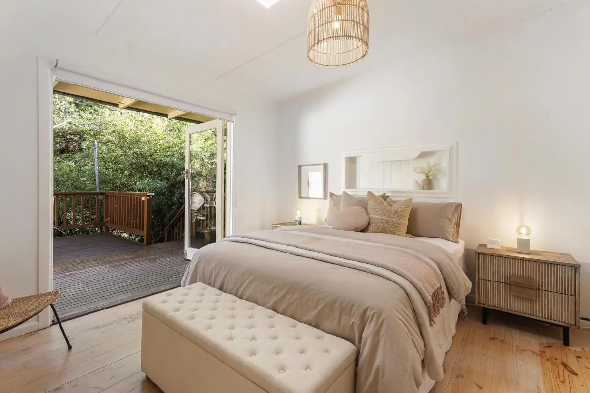 Image 2 of Discover Elegance at Silvermist
