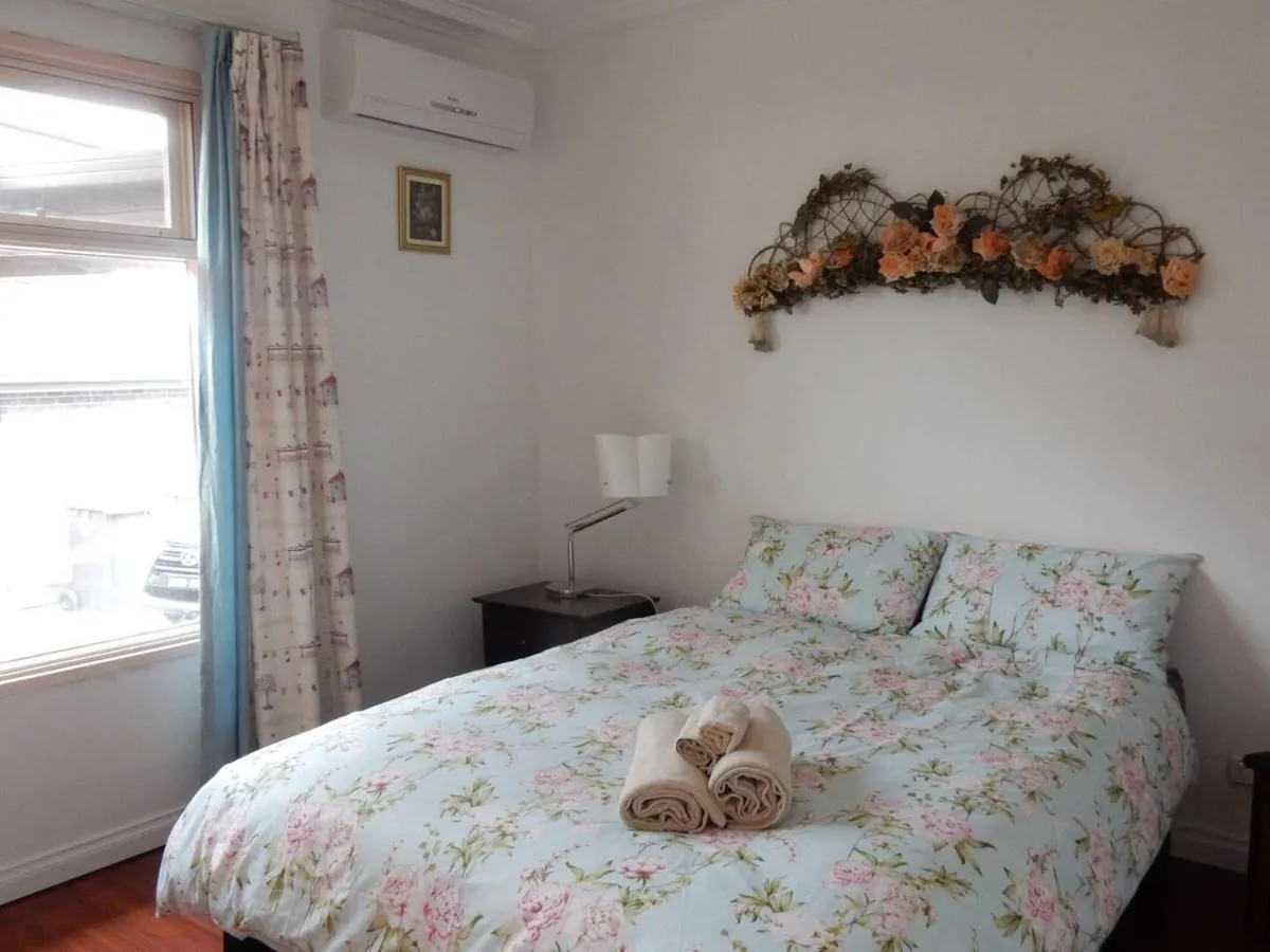 Image 4 of Donsonhome