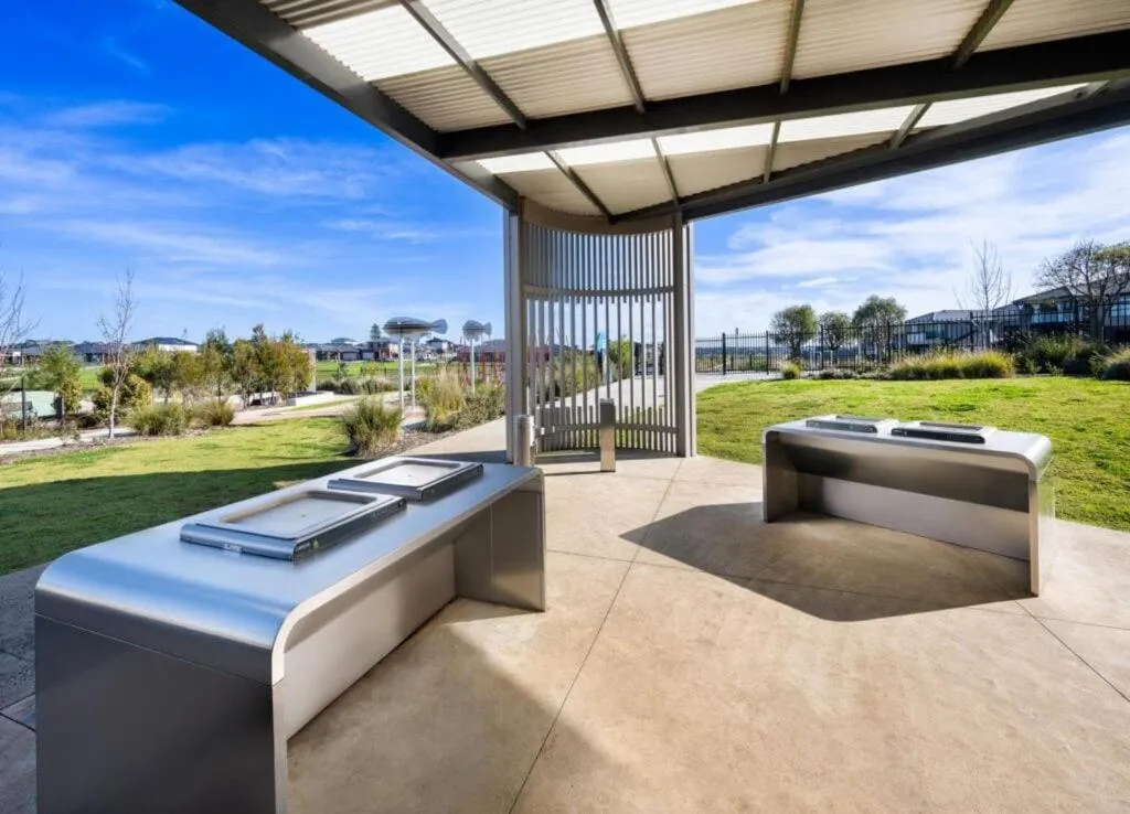 Image 5 of Dream Clyde Family Home Movie Theater and Pool Table