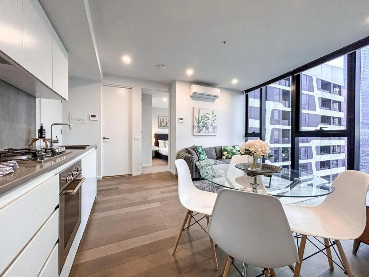 Image 2 of Dreamy View On High Level 2br1ba Apt Cbd Poolgy
