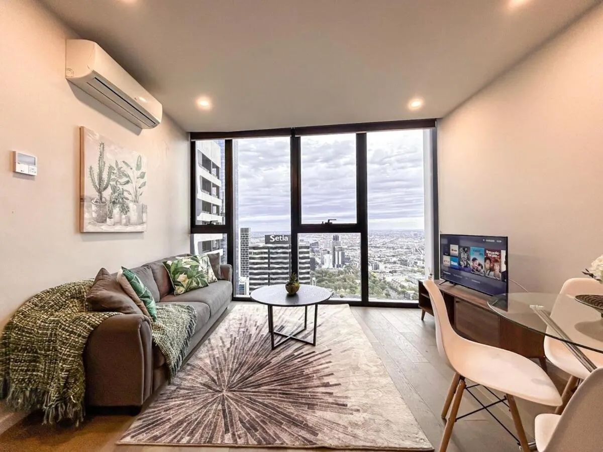 Image 5 of Dreamy View On High Level 2br1ba Apt Cbd Poolgy