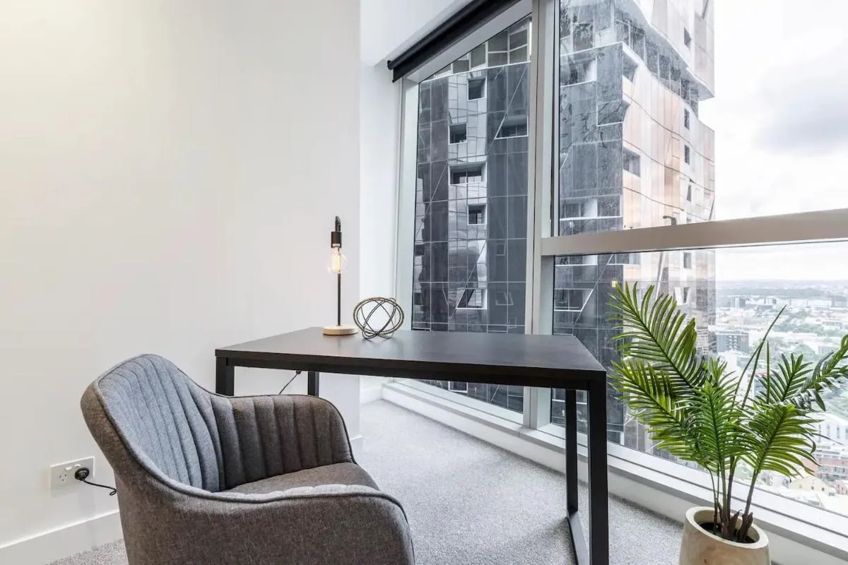 Image 5 of Earthy Retreat in Melb’s Shopping Hub with Views