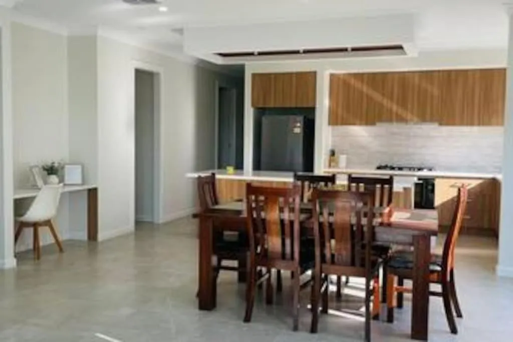 Image 3 of Entire 4 Bedroom Brand New Home In Melton South !