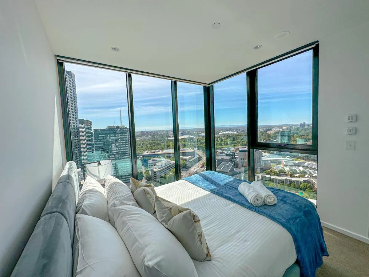 Image 6 of Fantastic 3 Bedroom Apartment in Southbank