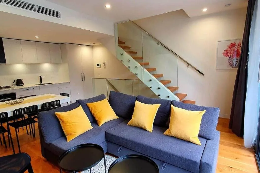 Image 3 of Flagstaff Hill West Melbourne