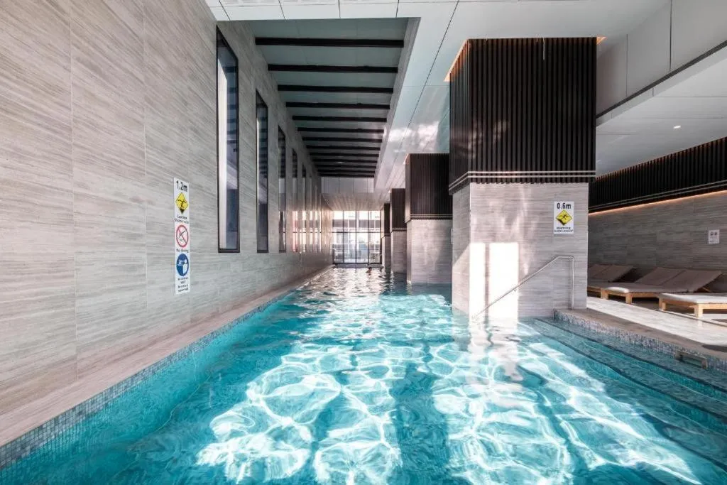 Image 2 of Gorgeous City Views 71st Floor 3BR Apartment with Pool and Gym