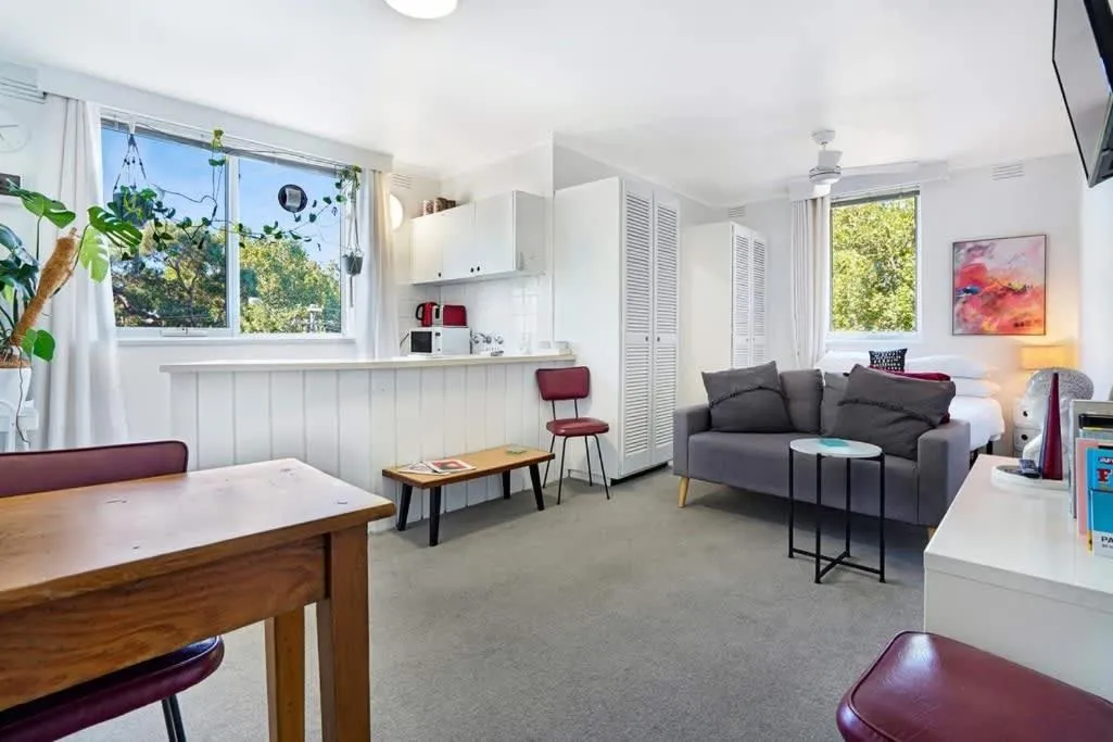 Image 4 of Great Things Come in Small Packages – Fitzroy Apt