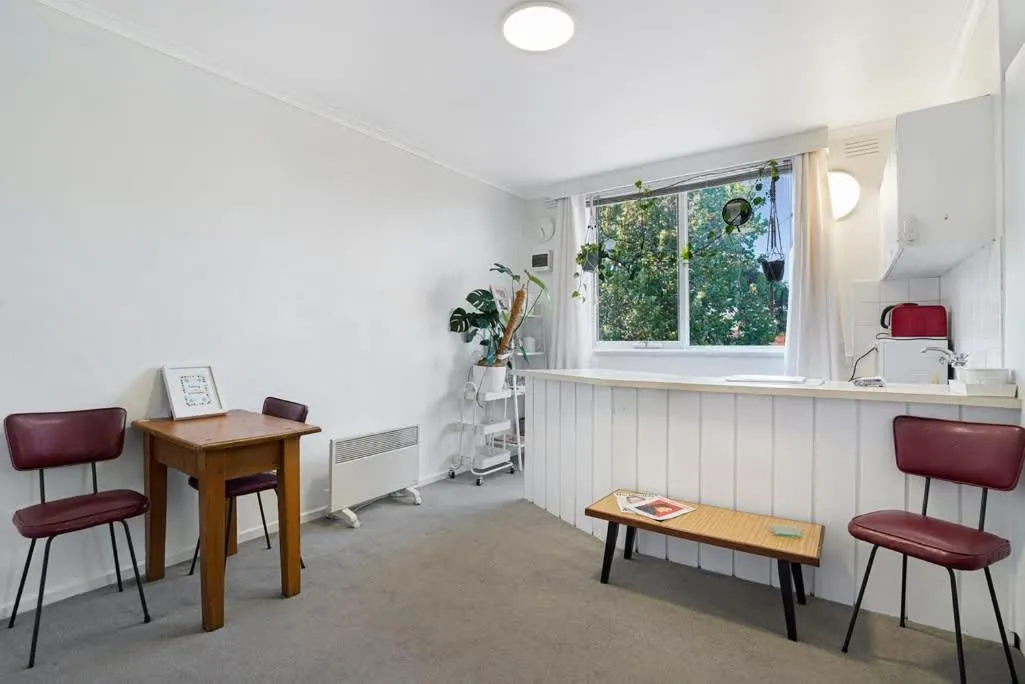 Image 3 of Great Things Come in Small Packages – Fitzroy Apt