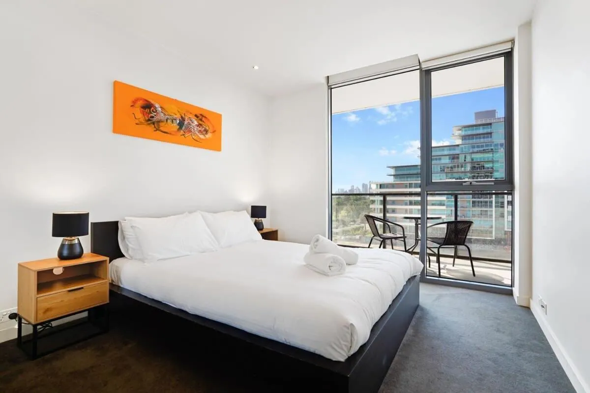 Image 1 of Grosvenor on Queens Luxury Melbourne CBD Apt