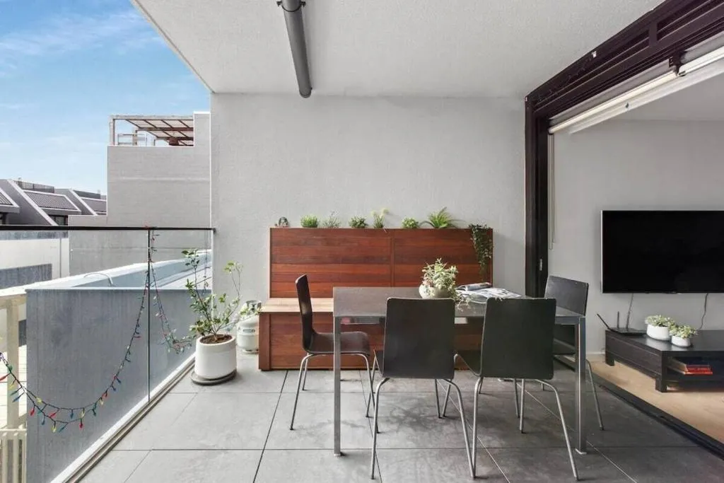 Image of Heart of Richmond Hideaway with Spacious Balcony