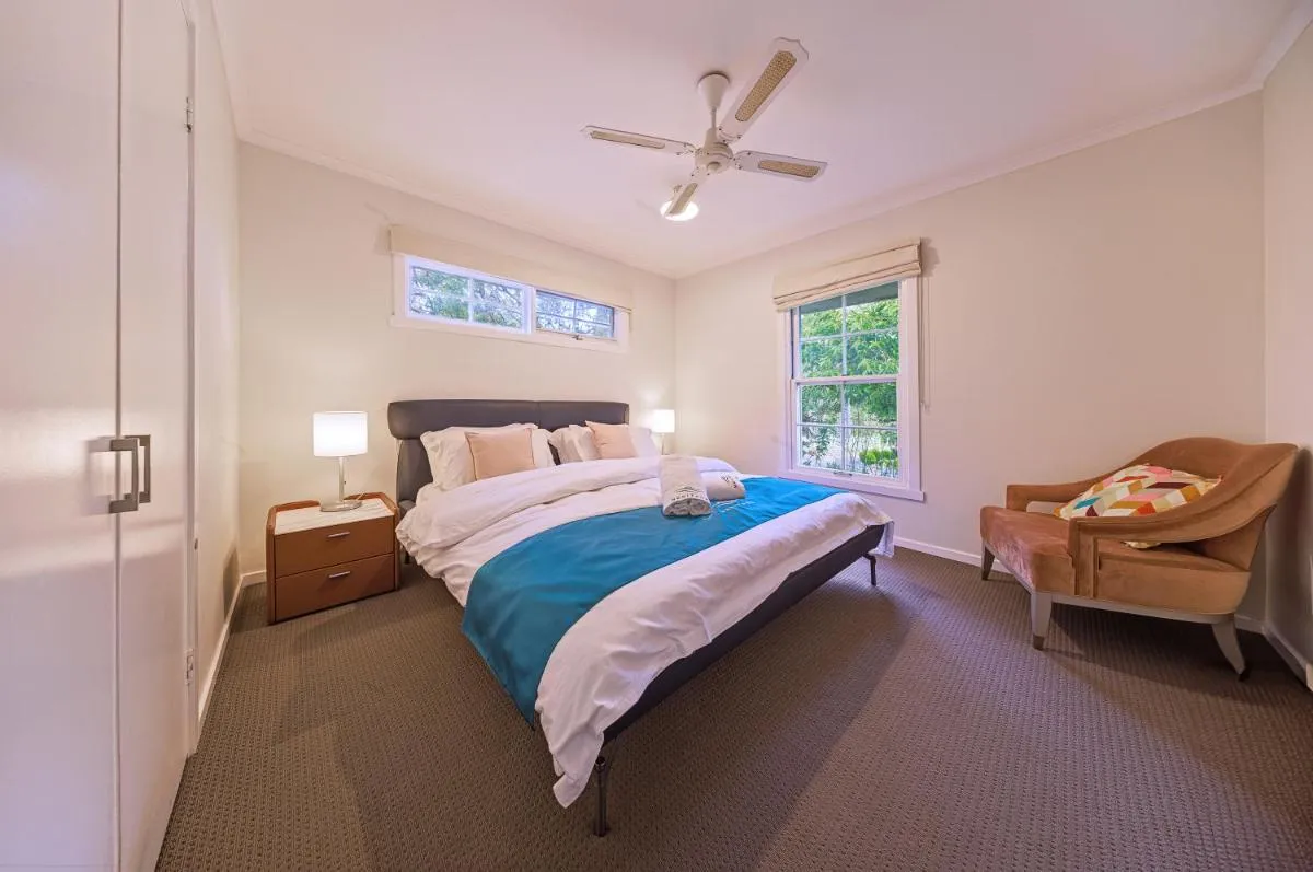 Image 6 of Heritage Holiday House No.17