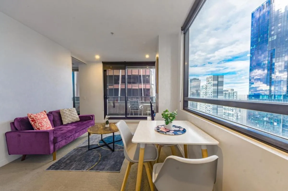 Image 3 of High Level On 42th Floor 2br 1ba Balcony