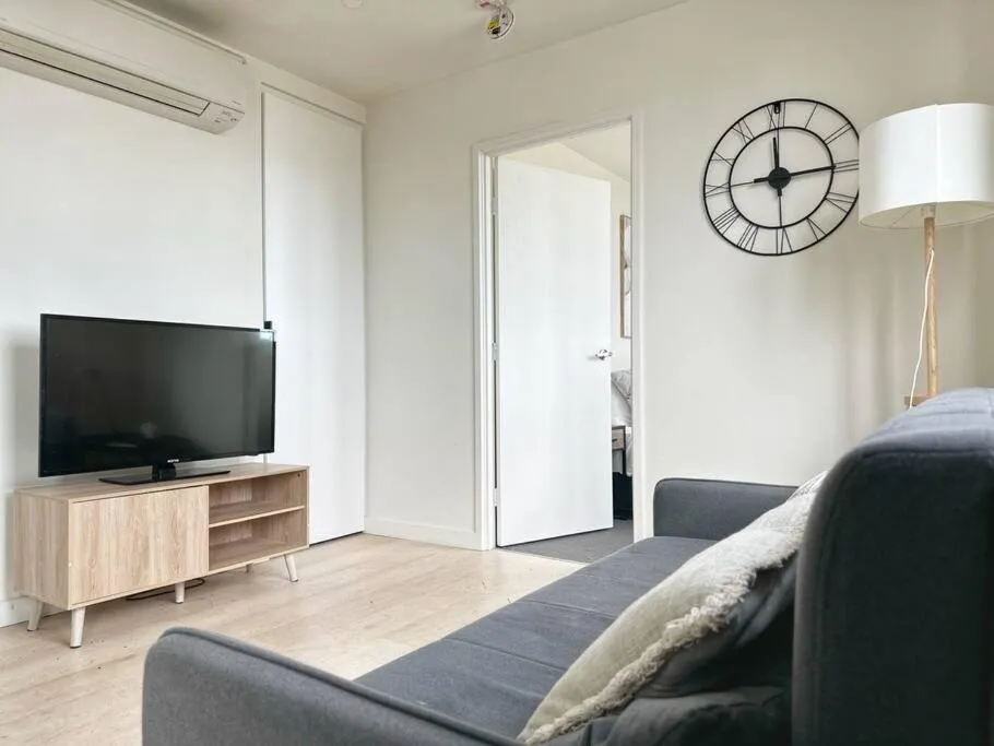 Image of IN2103-1 BR Comfy Loft with Stunning View