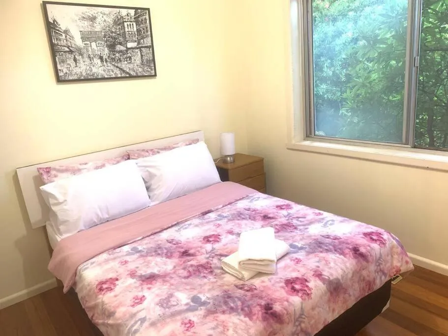 Image 1 of Ideal accommodation in Glen Waverley