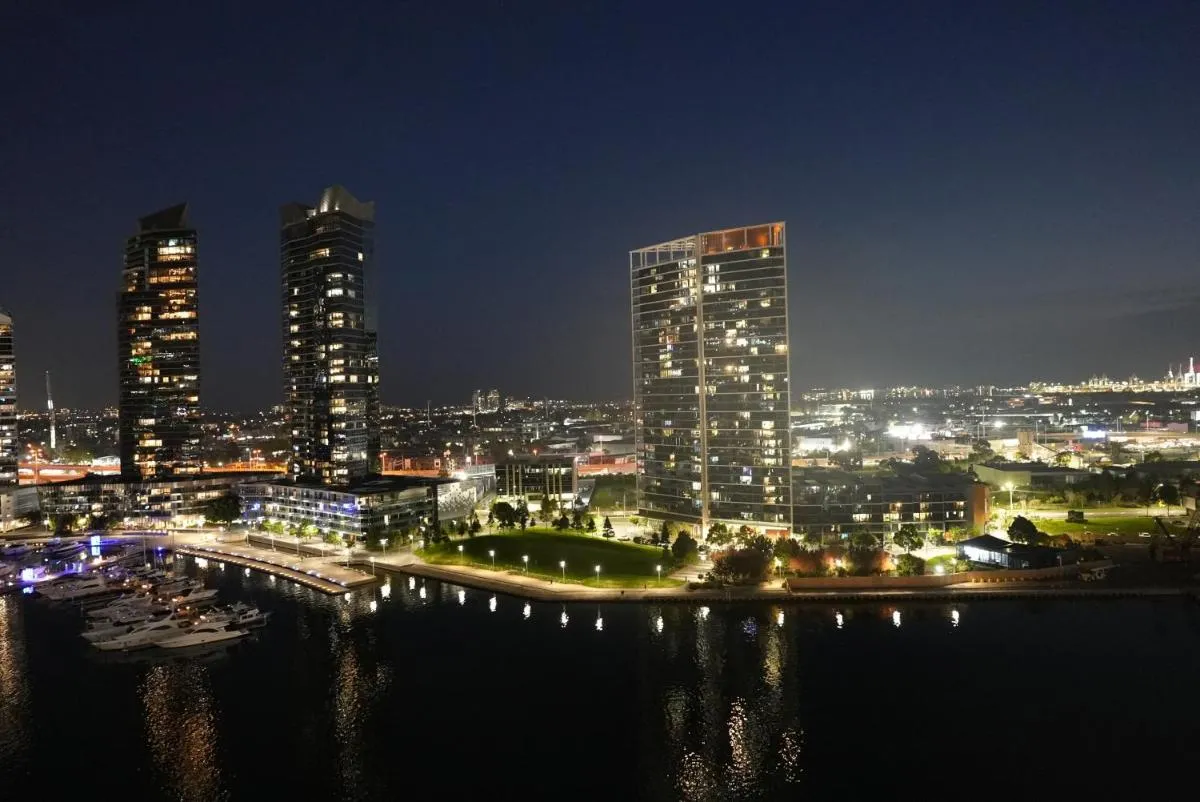 Image 6 of Infinity Lux Apartment