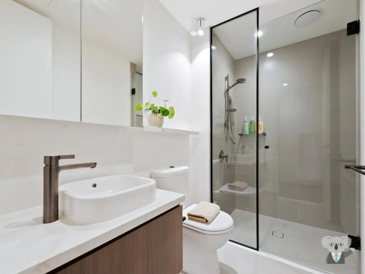 Image 2 of KOZYGURU MELBOURNE CITY PERFECT TRANQUIL SANCTUARY 1 BED APT VME023