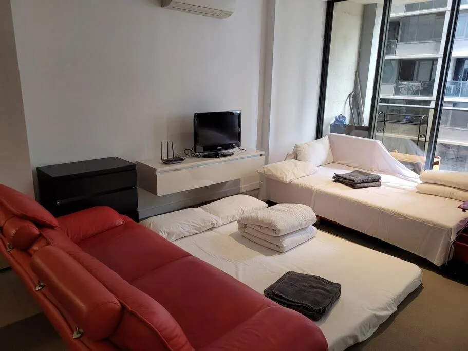 Image 1 of L22 1 Min To SouthenCross, FreeTram, Pool, Sauna, Gym