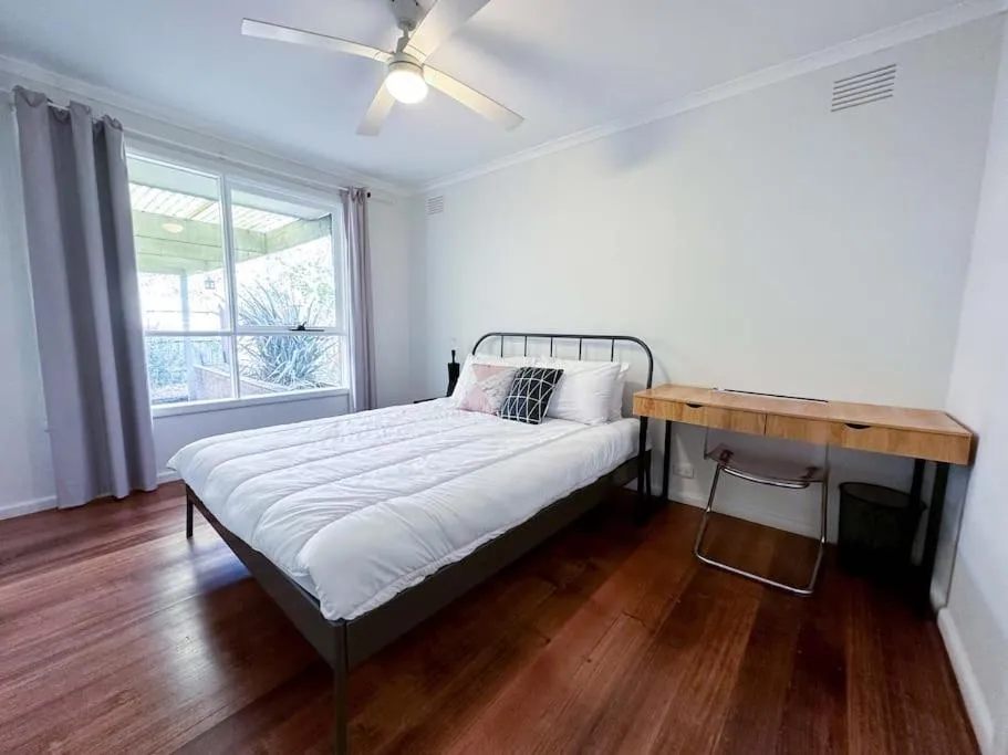 Image 1 of Large Peaceful 4 Bedroom Home