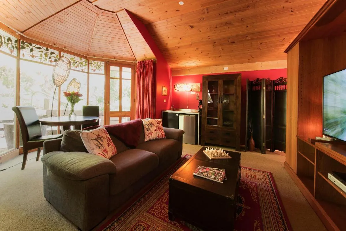 Image 4 of Linden Gardens Rainforest Retreat