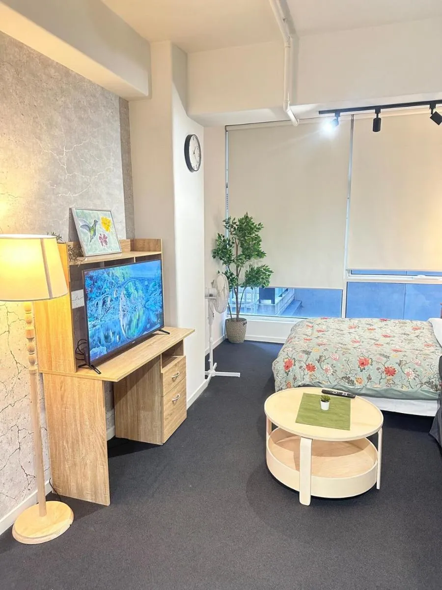Image 5 of Lonsdale Street Perfect Studio Retreat