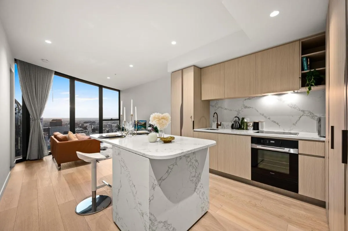 Image 3 of Luxurious Sapphire 1 Bed 1 Bath Residence