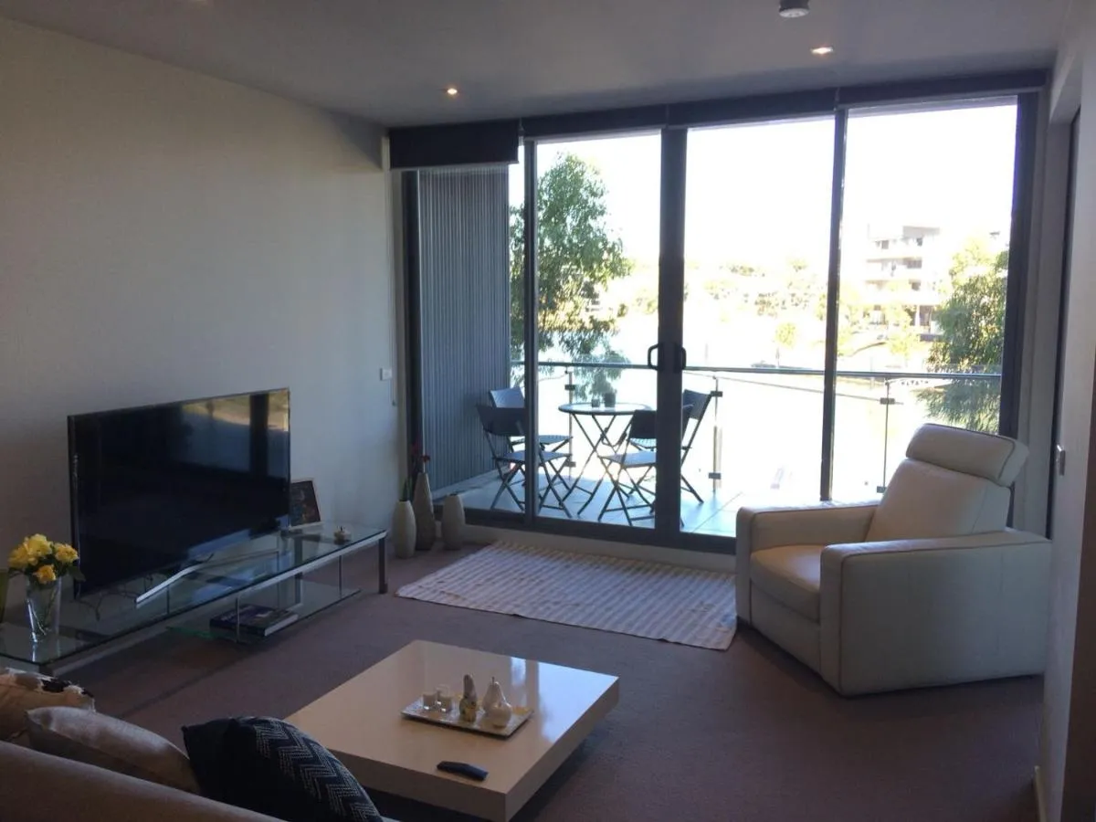 Image 4 of Marina View Apartment on the Maribyrnong River, Melbourne