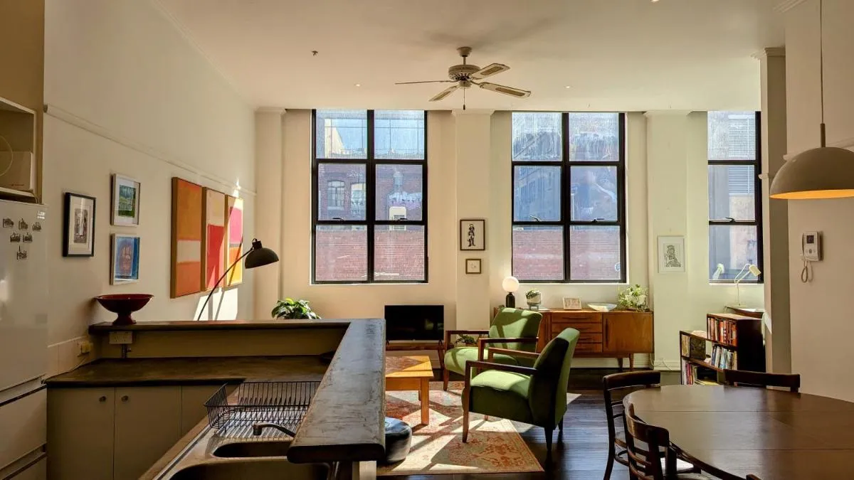 Image 5 of Masons Clubhouse Apartment – Paris End, Melbourne CBD