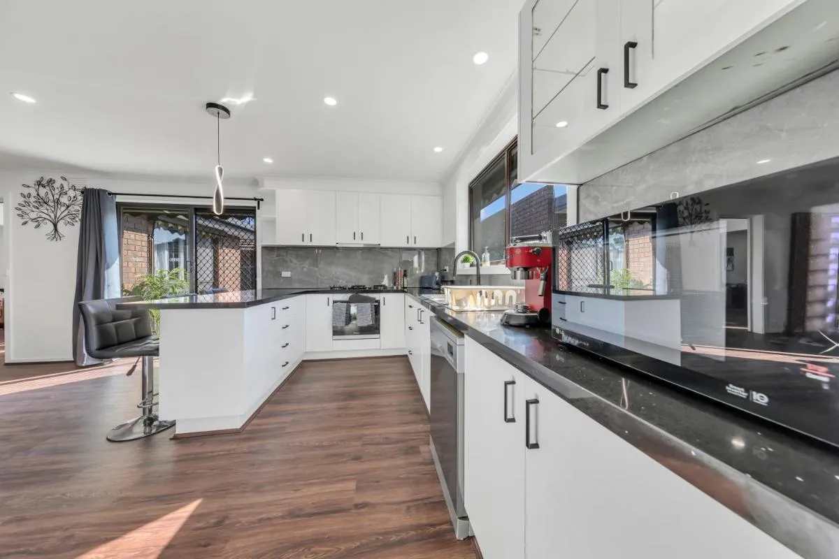 Image 3 of Melbourne Airport Guest House