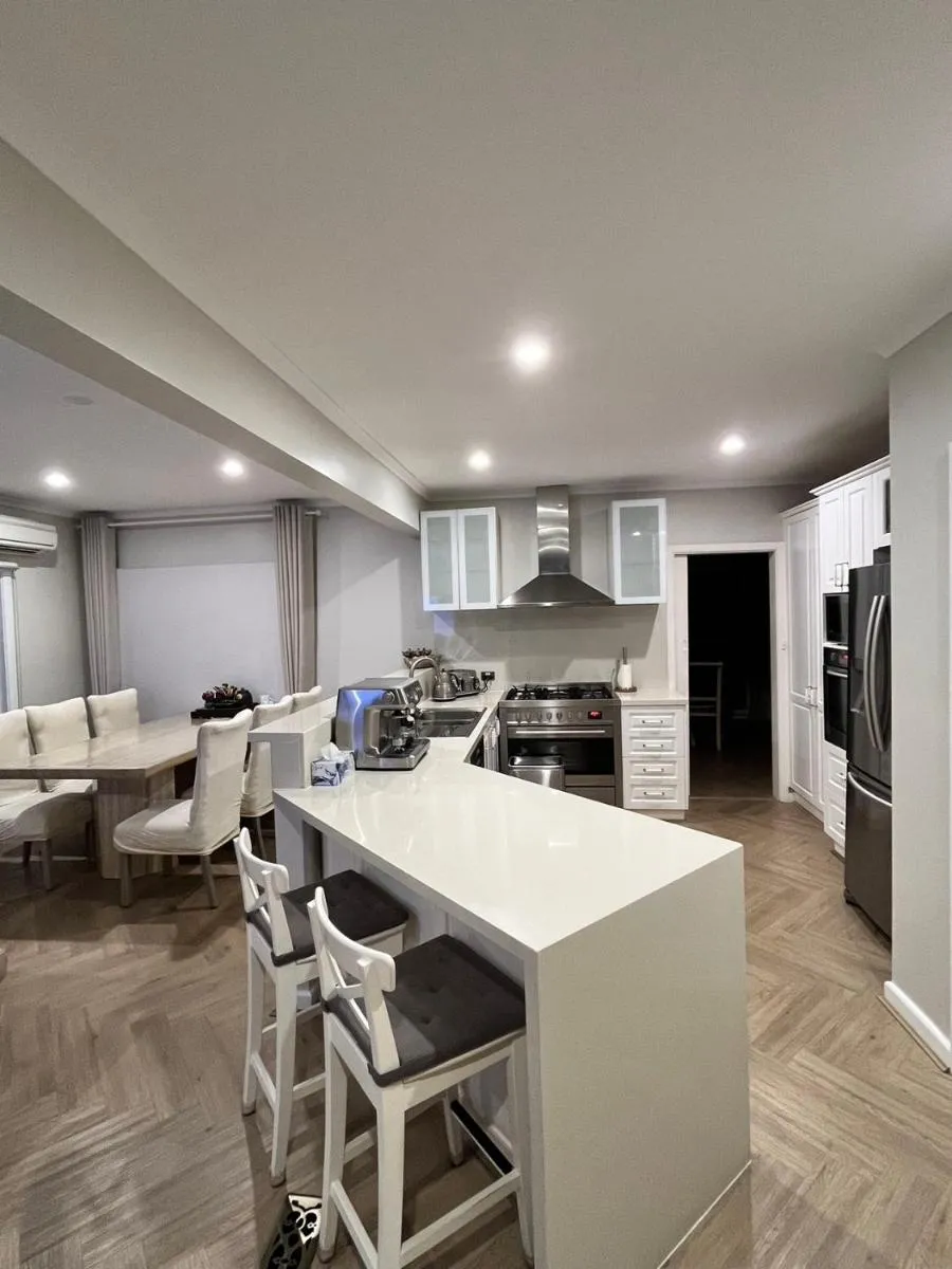 Image 4 of Melbourne Balwyn north three bedroom house