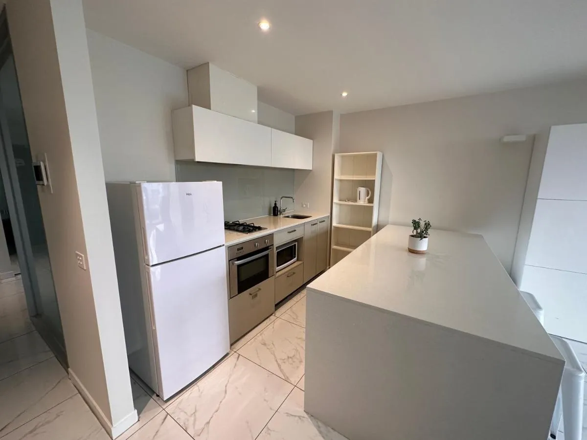 Image 4 of Melbourne city apartment with great skyline views, 1 Bed 1 Sofa-bed, 1 Bath