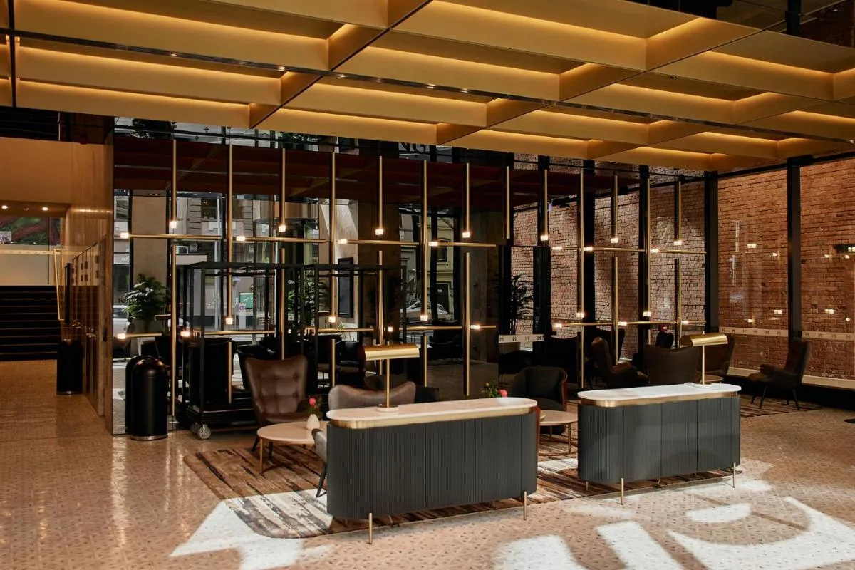 Image 2 of Meriton Suites Melbourne