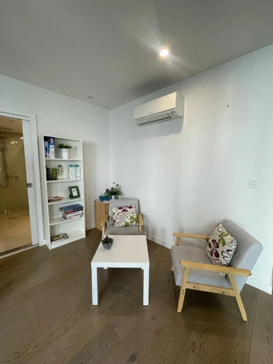 Image 6 of Modern 1BD Apt w free parking in central Brunswick