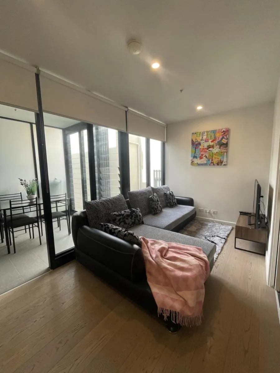 Image 1 of Modern 1BD Apt w free parking in central Brunswick