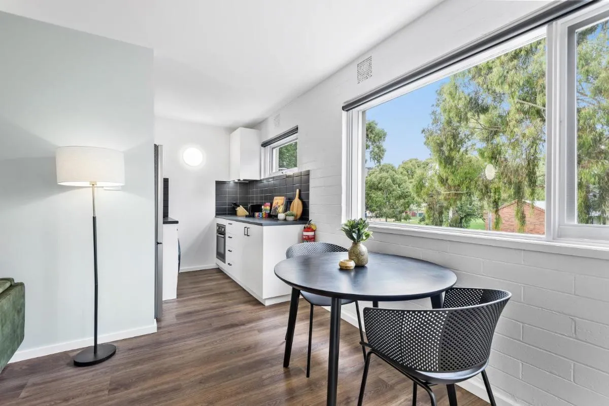 Image 1 of Modern 1-Bed Apartment with Cosy Balcony