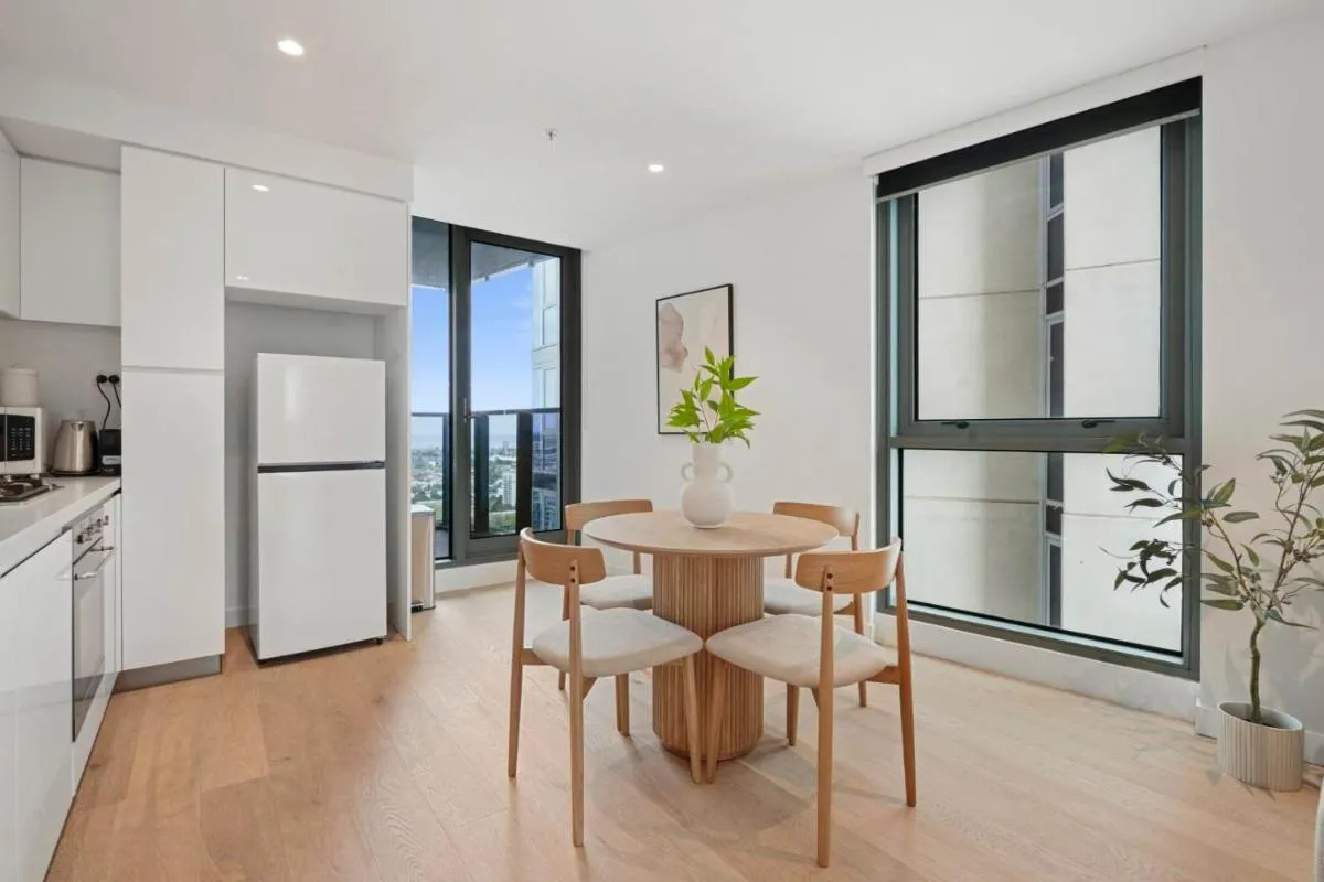 Image 4 of Modern 1 Bedroom Apartment in Southbank