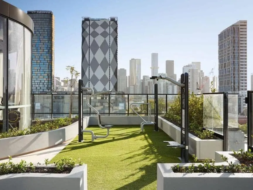 Image 6 of Modern 2B APT BayViews*Pool*GYM